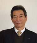 幹事　田原春　剛一